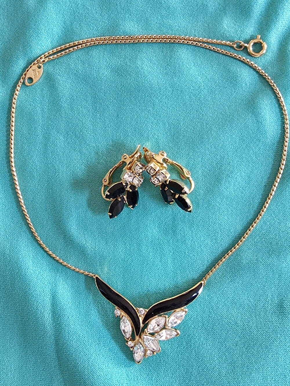 Trifari Necklace/Earring Set